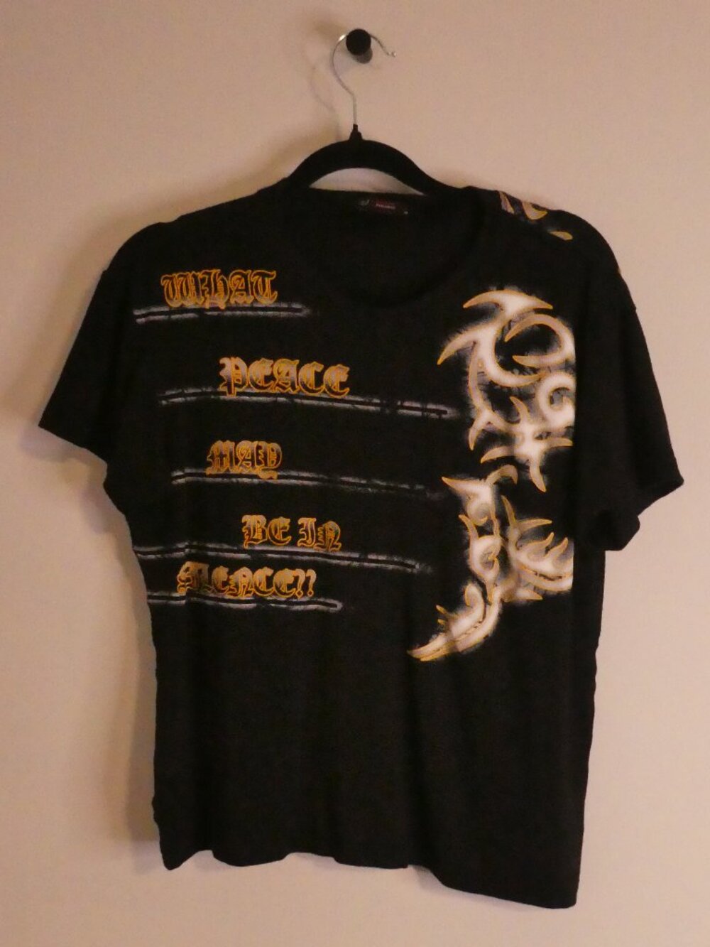 L&G LAGOS EXCLUSIVE Y2K What Peace May Be In Silence Graphic Tee - medium